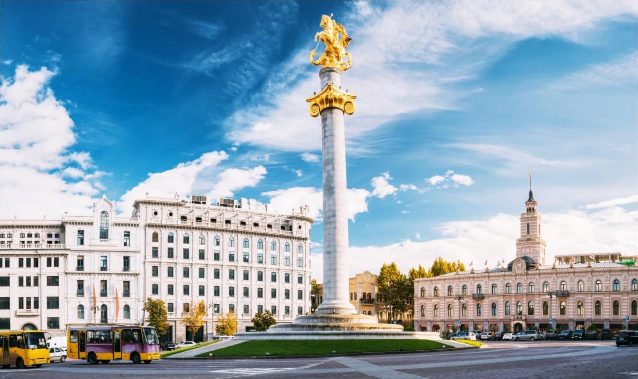 Io Apartment Tbilisi Bagian luar foto