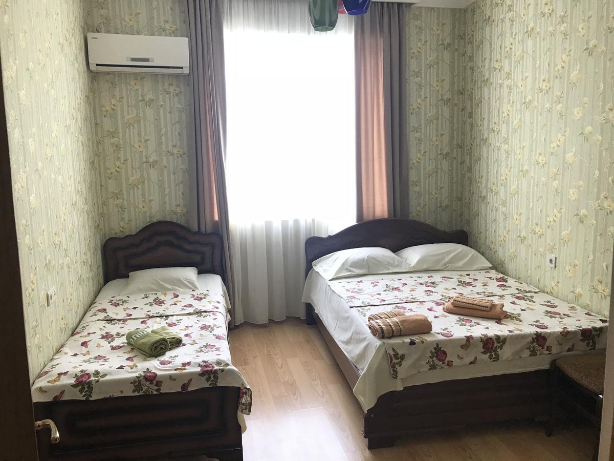 Io Apartment Tbilisi Bagian luar foto