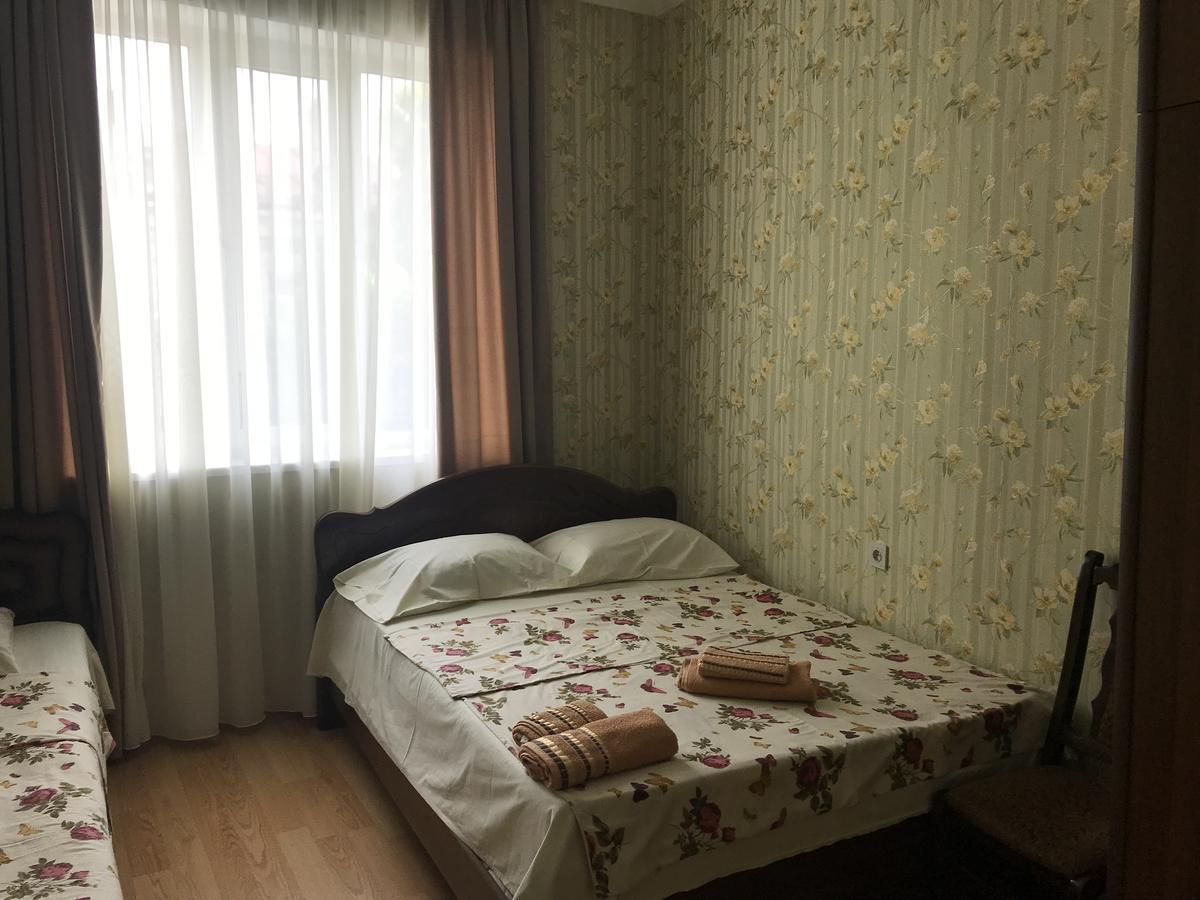 Io Apartment Tbilisi Bagian luar foto